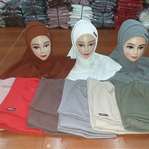 Готовый теплый хиджаб